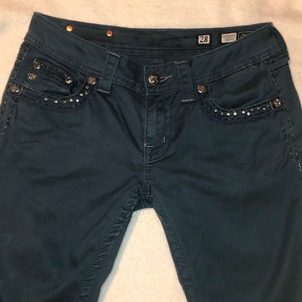 Navy Blue Straight Leg Miss Me Jeans sz 28 🦋